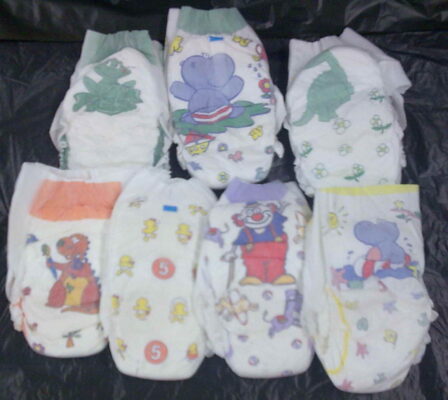 B GRADE BABY DIAPERS IN BALES​